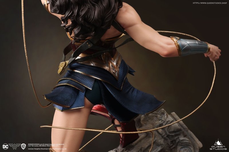 Queen Studios DC【神力女超人】Wonder Woman 1/4 比例全身雕像