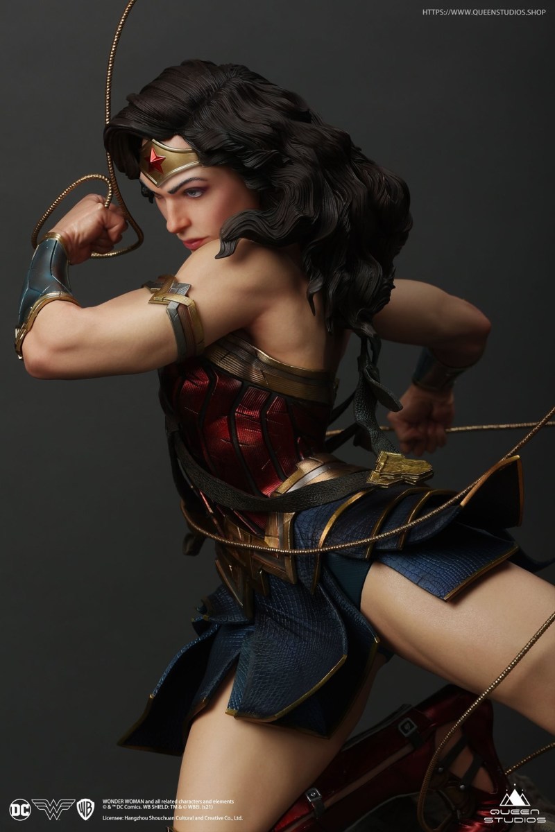 Queen Studios DC【神力女超人】Wonder Woman 1/4 比例全身雕像