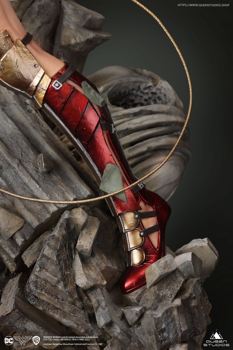 Queen Studios DC【神力女超人】Wonder Woman 1/4 比例全身雕像