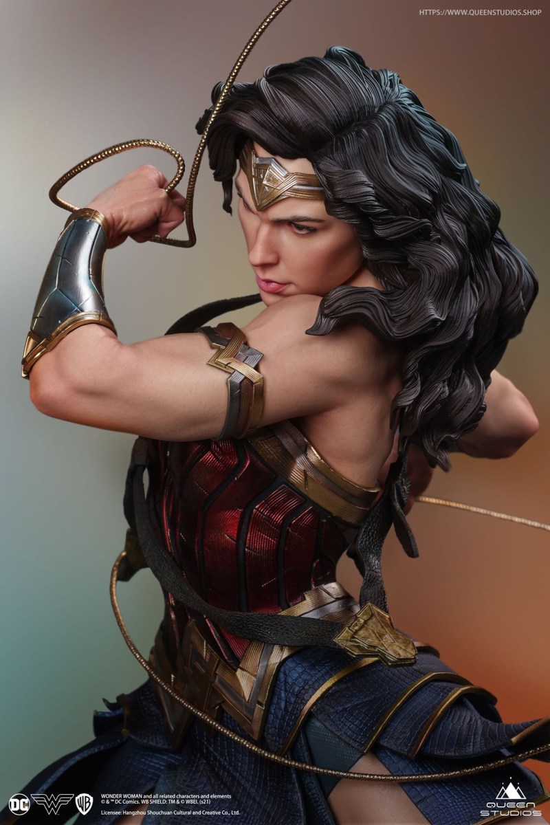Queen Studios DC【神力女超人】Wonder Woman 1/4 比例全身雕像