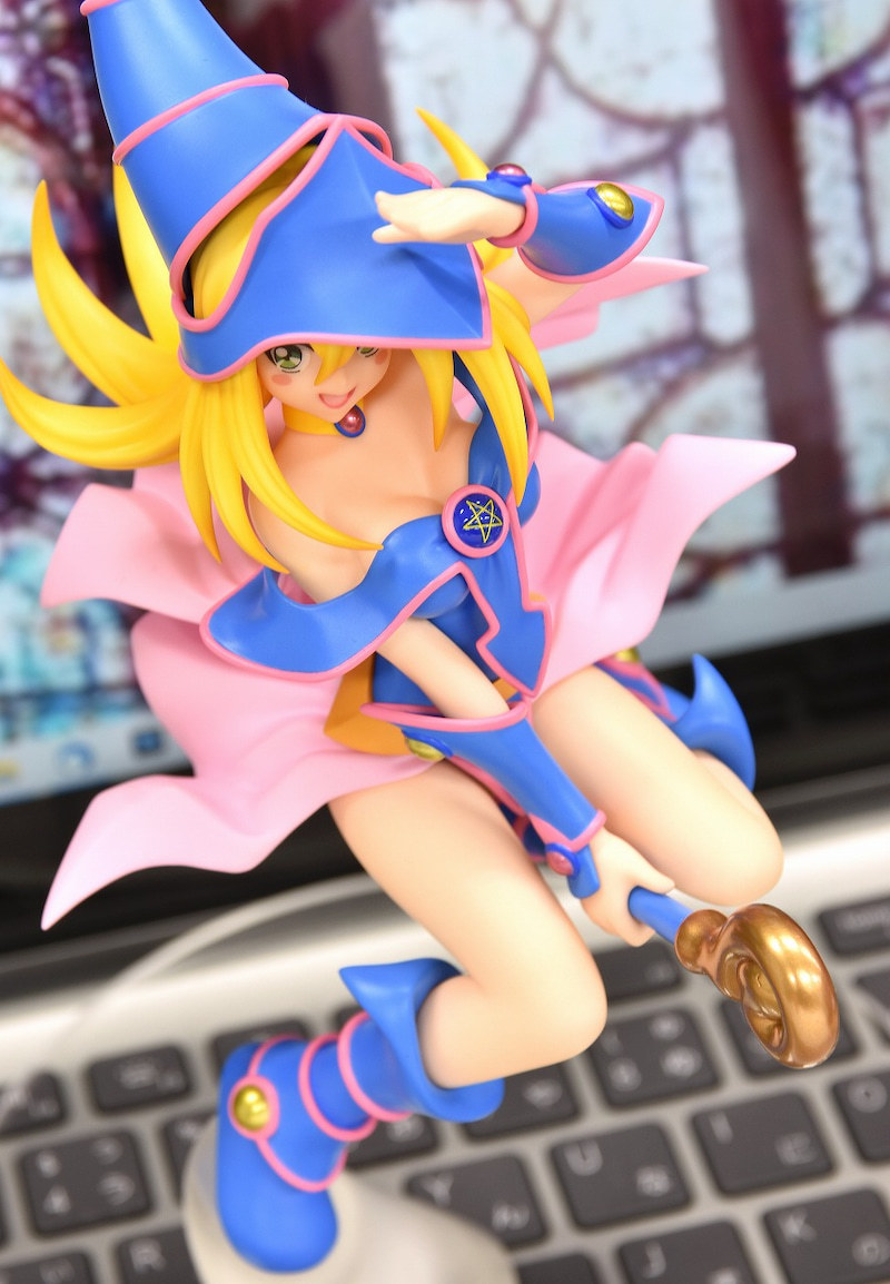 POP UP PARADE《遊戲王怪獸之決鬥》黑魔導女孩 再現召喚時的可愛姿態!