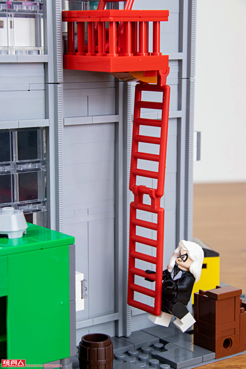 LEGO 76178 MARVEL【號角日報】Daily Bugle 開箱報告 25隻人偶的超豪華陣容!