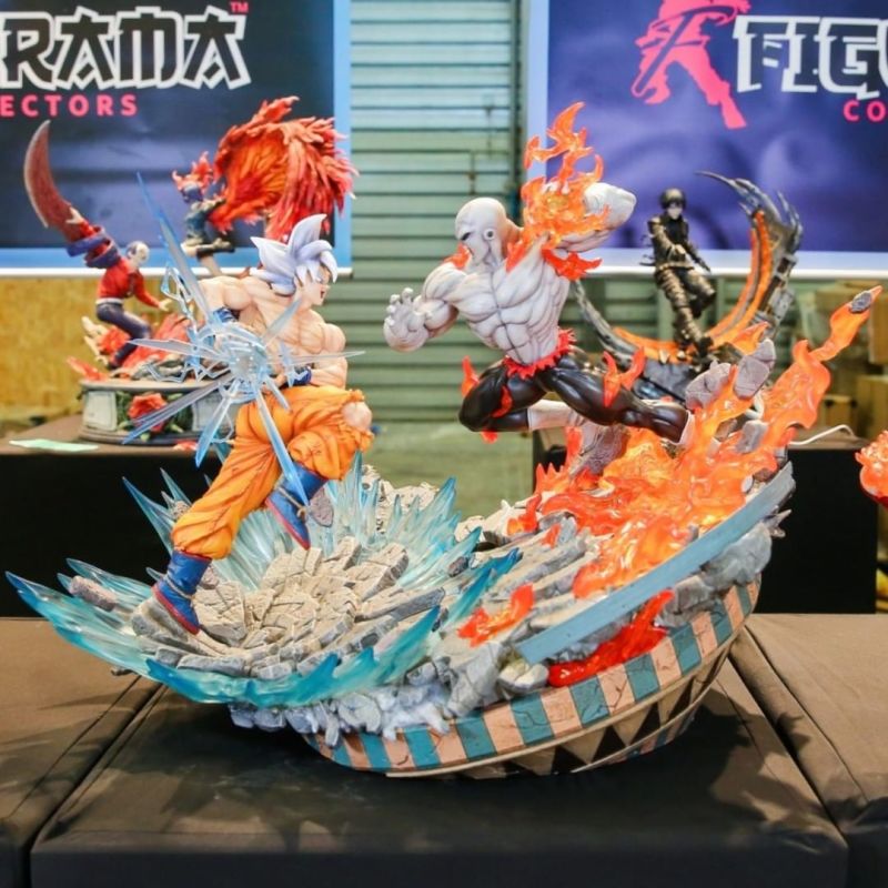 Figurama Collectors《七龍珠超》悟空vs吉連 1/6比例雕像 替換上身完整重現力量大會對決！