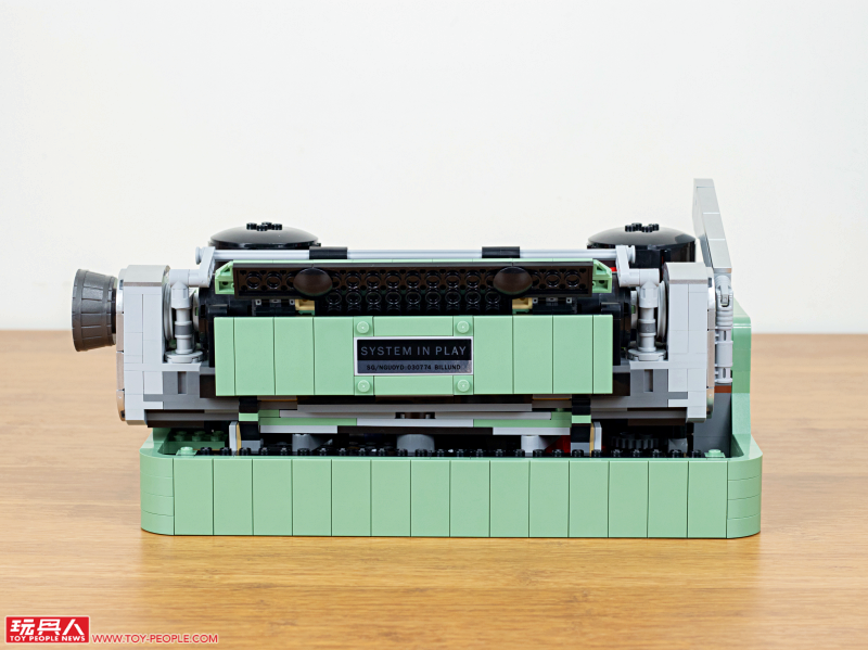 LEGO 21327 Ideas 系列【打字機】Typewriter 開箱報告 兼具優美外型與操作體驗的復古經典!