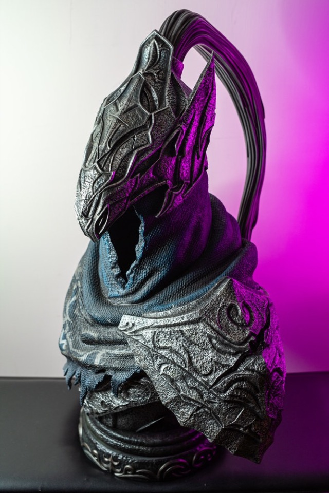 1:1 亞爾特留斯限定版胸像，First 4 Figures 黑暗靈魂魔王「漫步深淵的騎士」