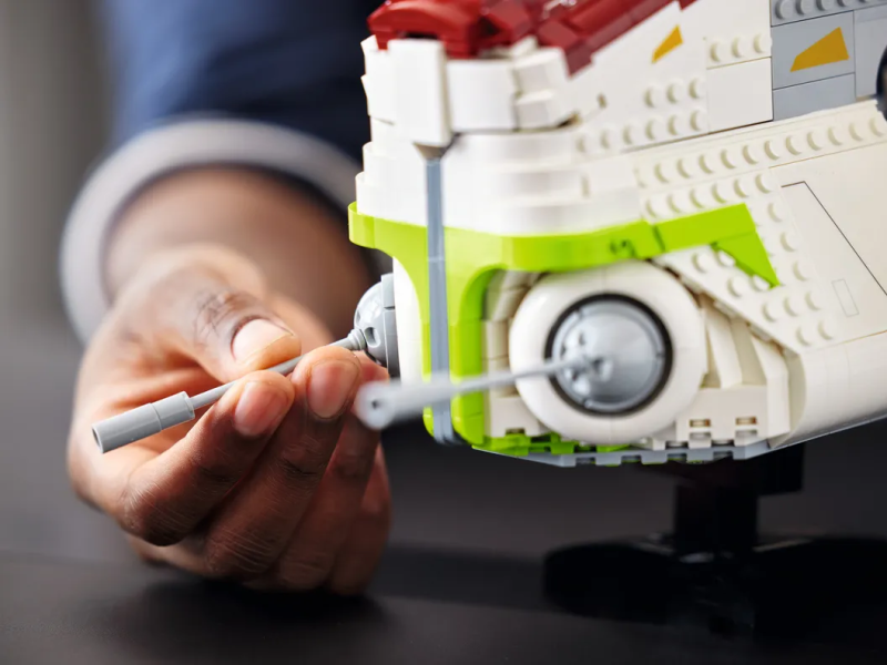 LEGO 75309 UCS 系列《星際大戰》共和國砲艇（Republic Gunship）複製人戰爭時期的標誌性飛行載具！