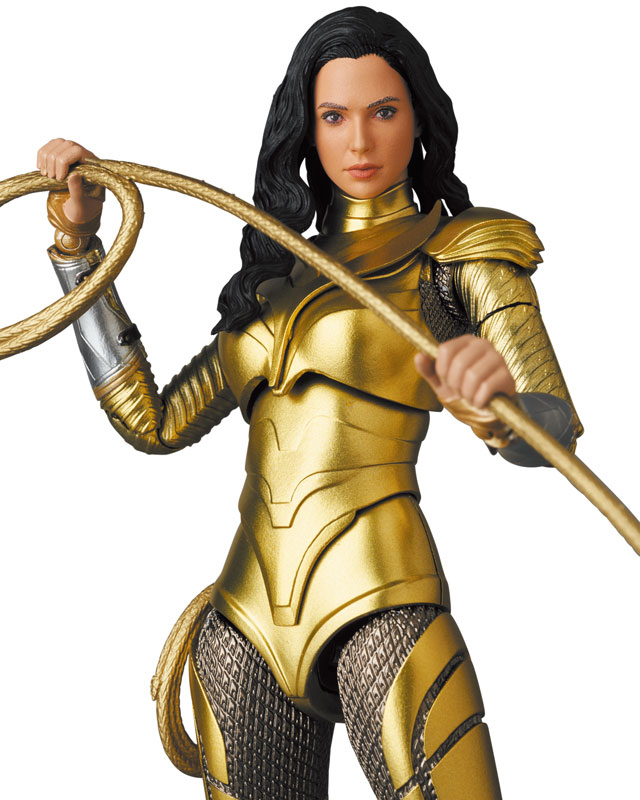 MAFEX《神力女超人1984》神力女超人 金鷹裝甲（WONDER WOMAN GOLDEN ARMOR Ver.）可動人偶