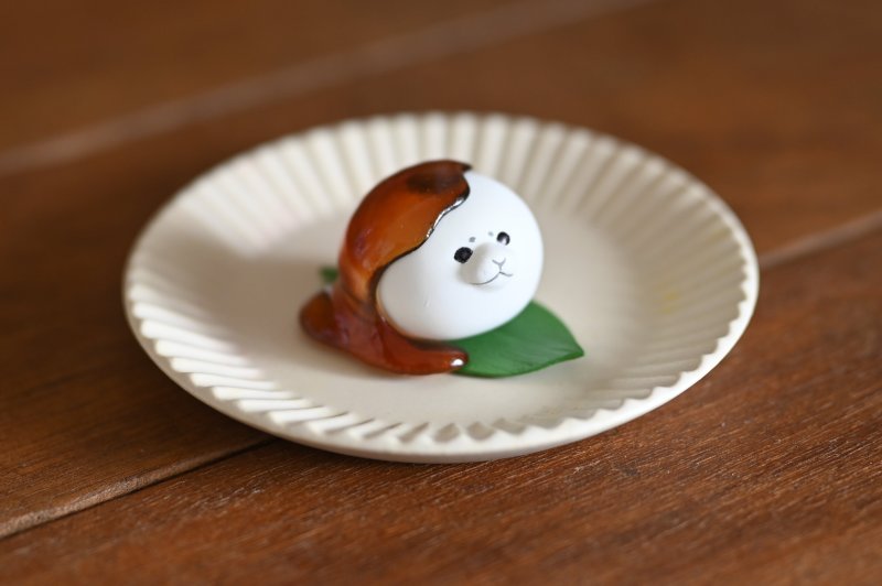 STASTO Animal Attraction 系列「擬態食物的動物」轉蛋 軟萌小海豹化身棉花糖夾心餅~