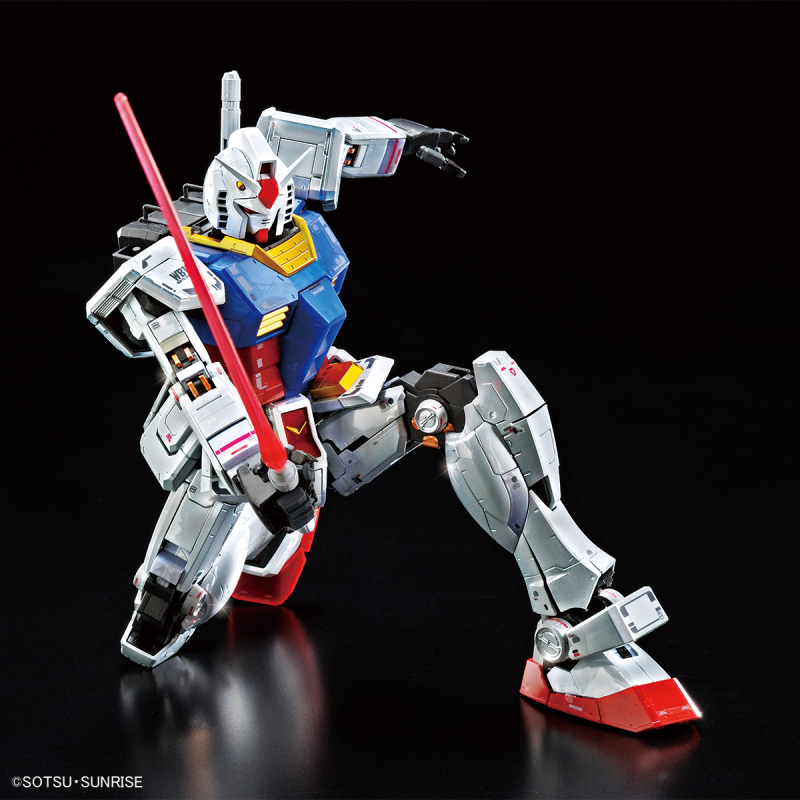 鋼彈基地限定『MG 1/100 RX-78-2 鋼彈Ver.3.0[鈦合金質感]』豪華規格08