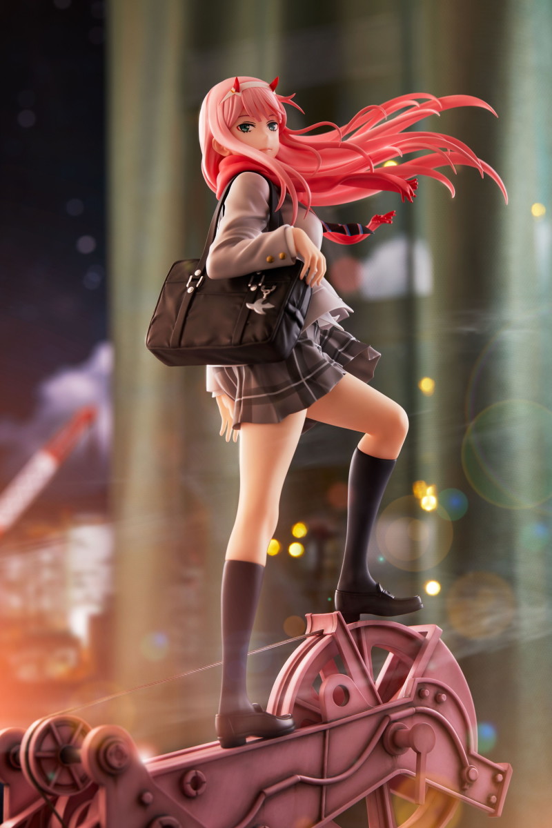 ANIPLEX+限定《DARLING in the FRANXX》02 制服ver. 1/7比例模型 人氣復刻！