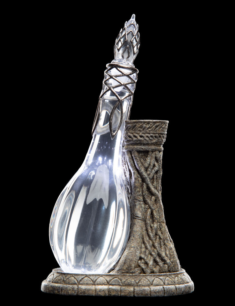 WETA《魔戒》凱蘭崔爾的水晶瓶（Galadriel’s Phial）1/1 比例道具複製品 帶來希望、照亮黑暗的星之光！