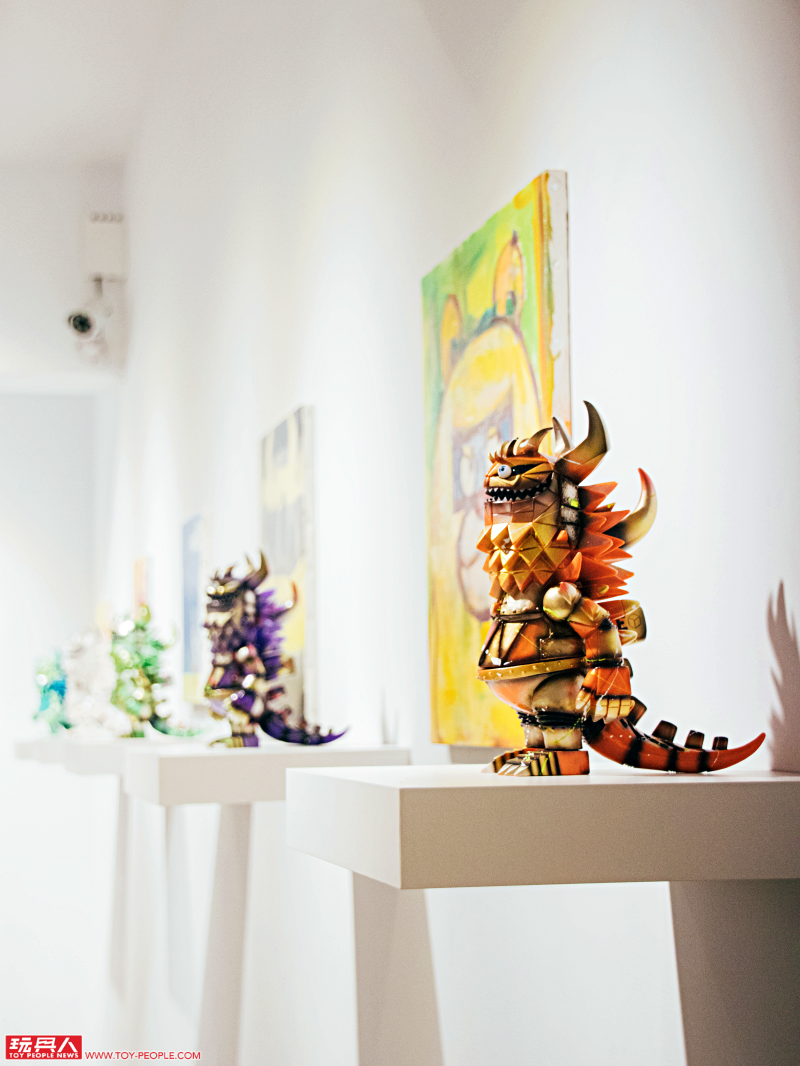 T9G 個展【UNSETTLE】at The little hut 現場報導 硬派帥氣的「鐵甲Rangeas」超大量出沒！