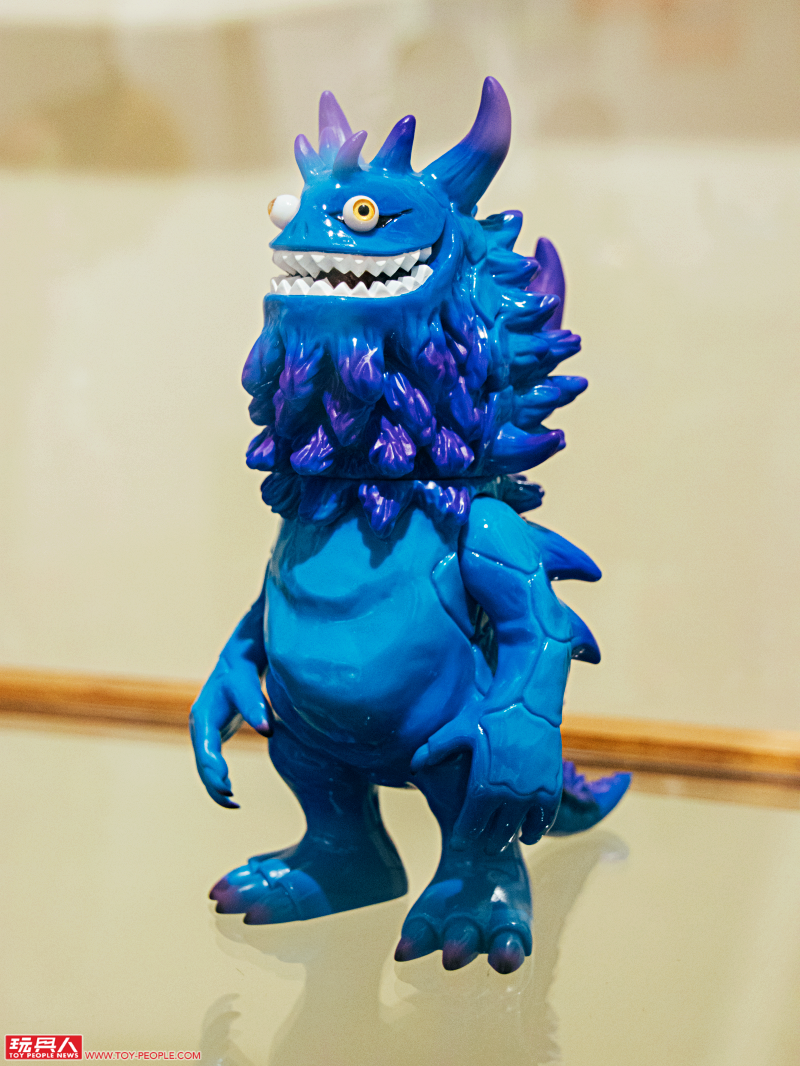 T9G 個展【UNSETTLE】at The little hut 現場報導 硬派帥氣的「鐵甲Rangeas」超大量出沒！