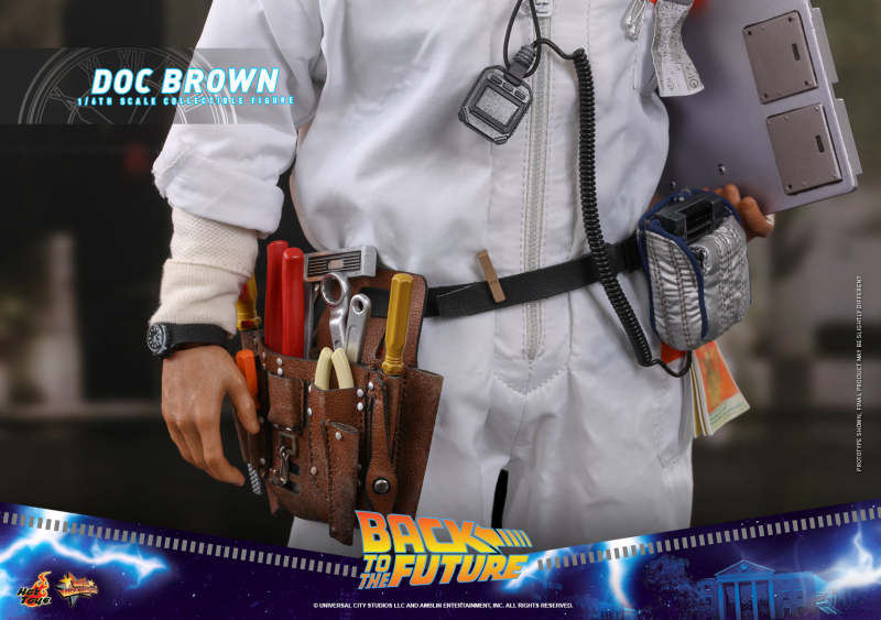 Hot Toys - MMS609 -《回到未來》布朗博士(Doc Brown)1/6 比例收藏級人偶 普通版