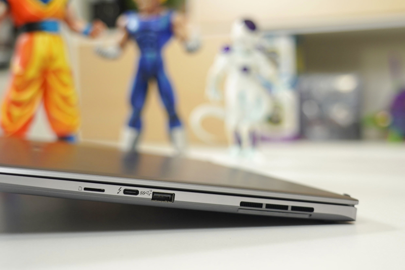 電影派玩具人-部長的夢幻筆記型電腦， MSI Creator Z16