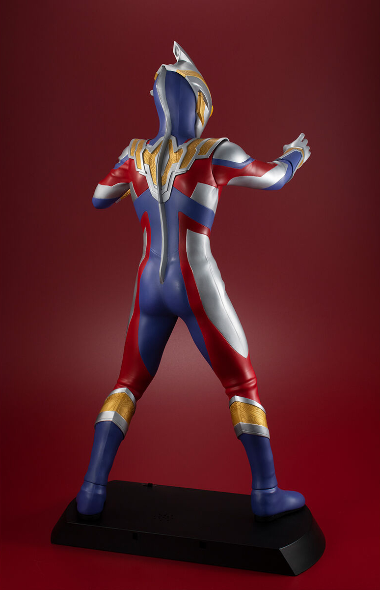 新世代光之巨人登場『Ultimate Article 超人力霸王特利卡(複合形態)』發光雕像明年 03 月發售
