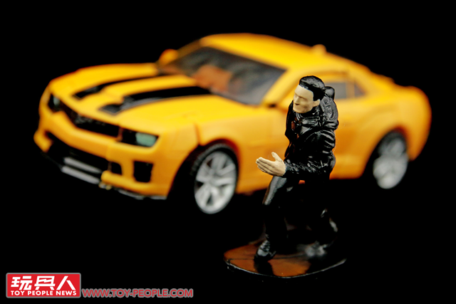 掌中重溫大螢幕的悸動!孩之寶變形金剛「電影工作室系列」開箱報告