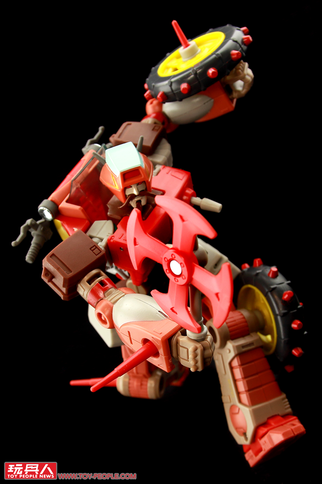 掌中重溫大螢幕的悸動!孩之寶變形金剛「電影工作室系列」開箱報告