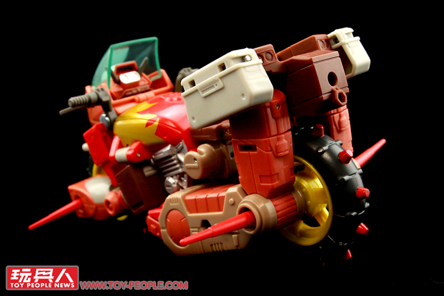 掌中重溫大螢幕的悸動!孩之寶變形金剛「電影工作室系列」開箱報告