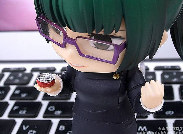 黏土人《咒術迴戰》禪院真希 附屬咒具大刀、三節棍型游雲 重現激鬥場景！