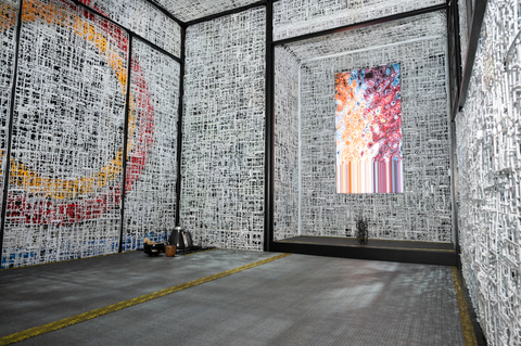 回收再利用更有型！『鋼彈R作戰FINAL』展出3000片回收零件組成的1/1「鋼彈頭」