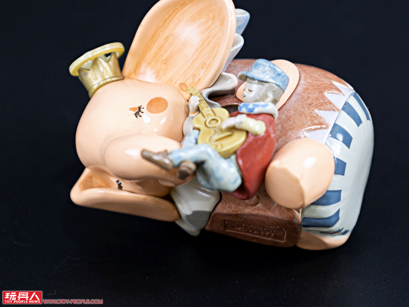 海洋堂 × Zu and Pi 陋室五月【嘆息星河系列第四彈-卡夫卡的月光曲】開箱報告 細緻度再次昇華、堪稱掌中藝術的盒玩！