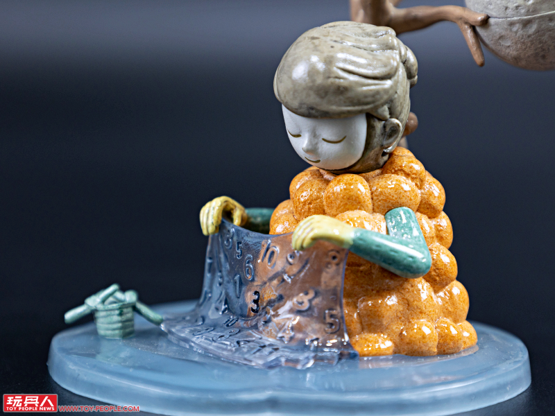 海洋堂 × Zu and Pi 陋室五月【嘆息星河系列第四彈-卡夫卡的月光曲】開箱報告 細緻度再次昇華、堪稱掌中藝術的盒玩！