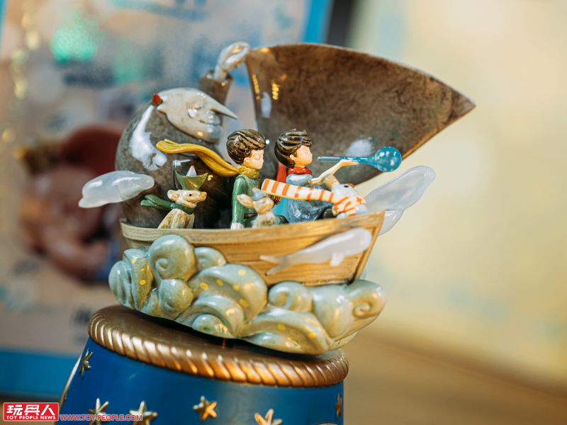 海洋堂 × Zu and Pi 陋室五月【嘆息星河系列第四彈-卡夫卡的月光曲】開箱報告 細緻度再次昇華、堪稱掌中藝術的盒玩！