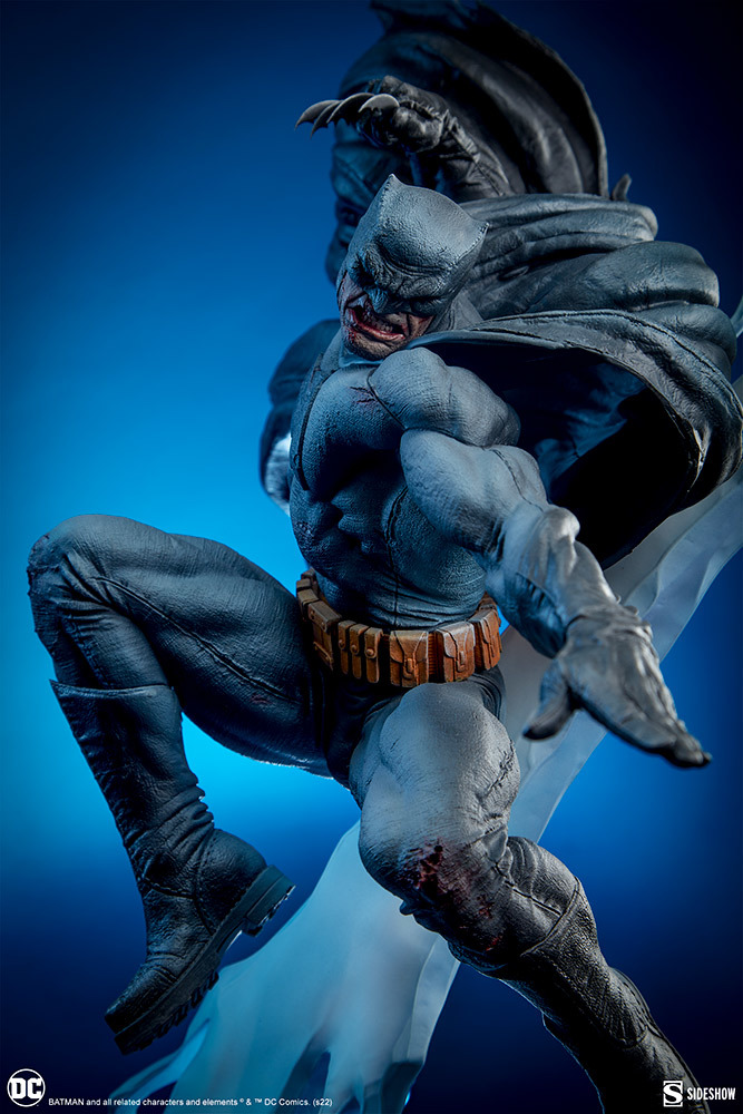 Sideshow Premium Format Figure 系列《蝙蝠俠：黑暗騎士歸來》蝙蝠俠（Batman）全身雕像 公開！