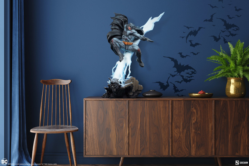 Sideshow Premium Format Figure 系列《蝙蝠俠：黑暗騎士歸來》蝙蝠俠（Batman）全身雕像 公開！