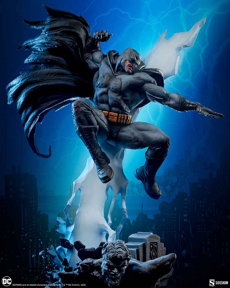 Sideshow Premium Format Figure 系列《蝙蝠俠：黑暗騎士歸來》蝙蝠俠（Batman）全身雕像 公開！