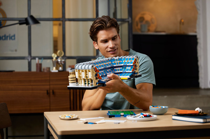 LEGO 10299 創意系列【皇家馬德里– 聖地牙哥·伯納烏球場】Real Madrid – Santiago Bernabéu Stadium