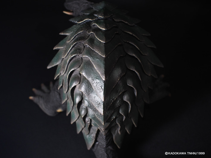 打斷手骨顛倒勇！CCP怪獸藝術收藏系列 AMC 卡美拉3 損傷版與HG損傷版