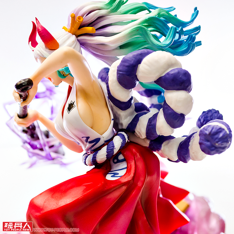 雷鳴四卦？不對喔這是『Figuarts ZERO［EXTRA BATTLE］大和 雷鳴八卦 』開箱報告！