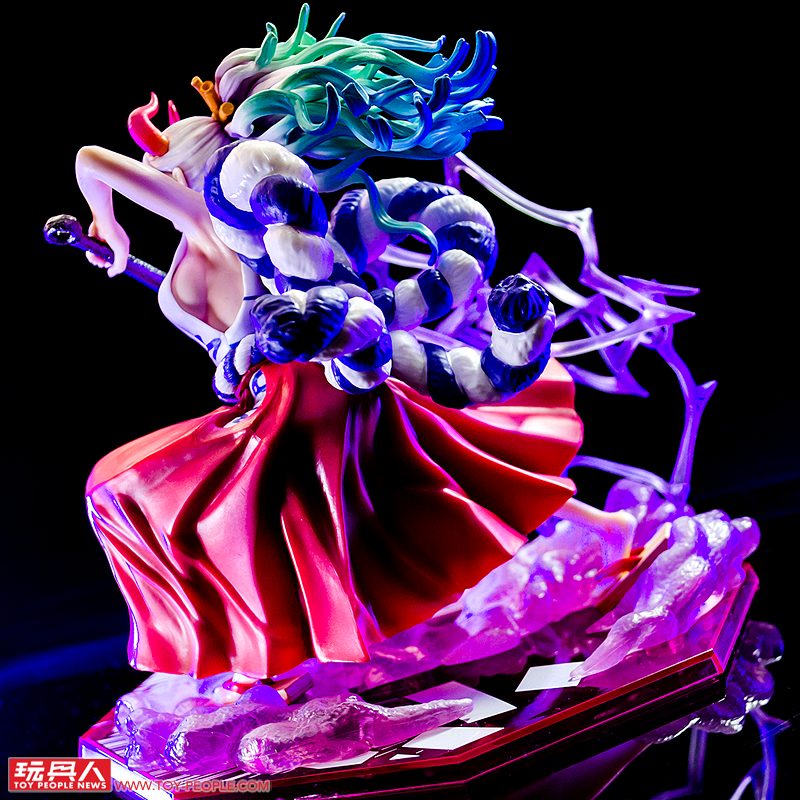 雷鳴四卦？不對喔這是『Figuarts ZERO［EXTRA BATTLE］大和 雷鳴八卦 』開箱報告！