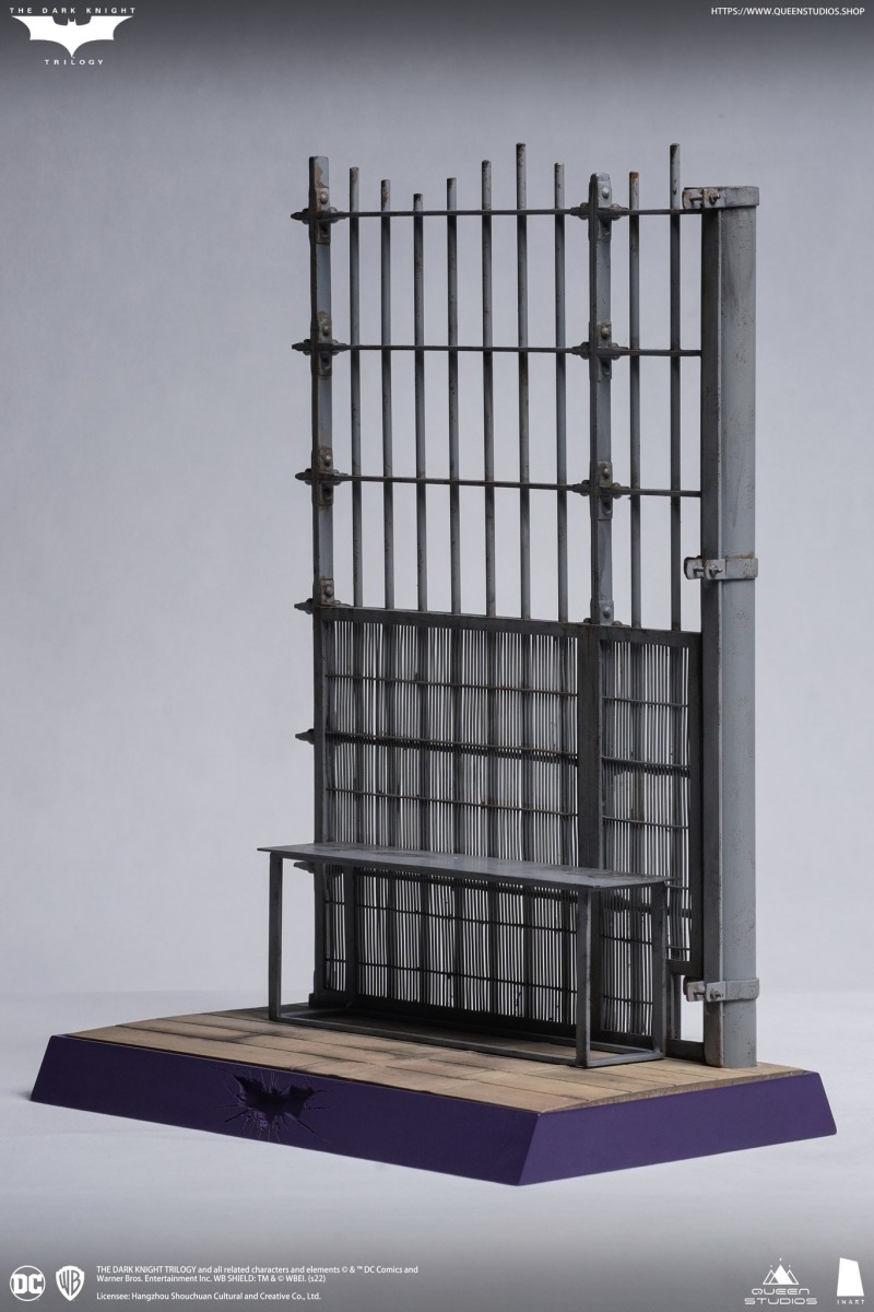 Queen Studios INART《黑暗騎士》小丑（Joker）1/6 比例立體人形 公開！再現劇中各種經典時刻