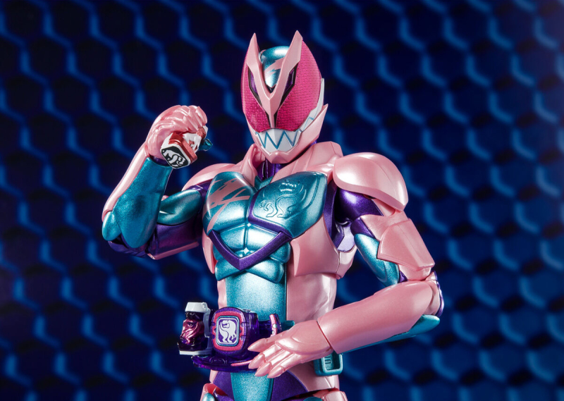 S.H.Figuarts『假面騎士JEANNE 眼鏡蛇基因組&拉弗科芙 孔雀基因組』預計 08 月發售!