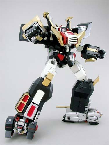 承襲先人熱血精神！STUDIO HALF EYE《獸裝機攻》斷空我NOVA