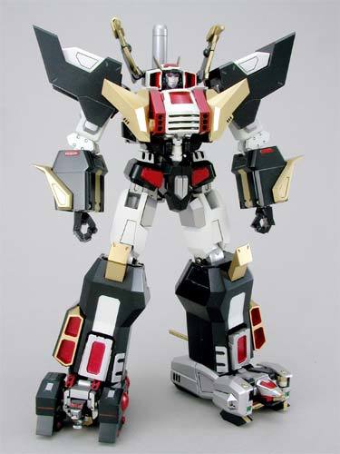 承襲先人熱血精神！STUDIO HALF EYE《獸裝機攻》斷空我NOVA