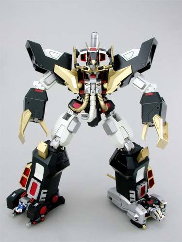 承襲先人熱血精神！STUDIO HALF EYE《獸裝機攻》斷空我NOVA