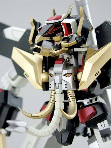 承襲先人熱血精神！STUDIO HALF EYE《獸裝機攻》斷空我NOVA