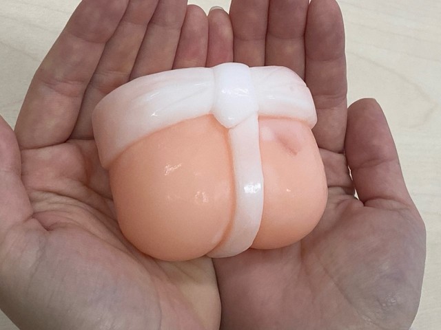 這就是男兒屁股的香味！日本女高中生開發「屁股香皂」造型引起討論