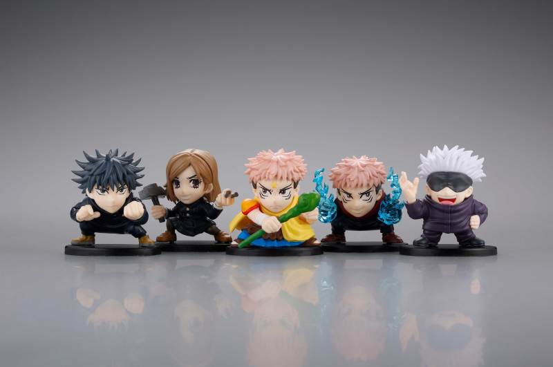 超級虎杖宙斯！LOTTE 聖魔大戰×咒術迴戰 巧克力餅乾 推出五款海洋堂特製公仔