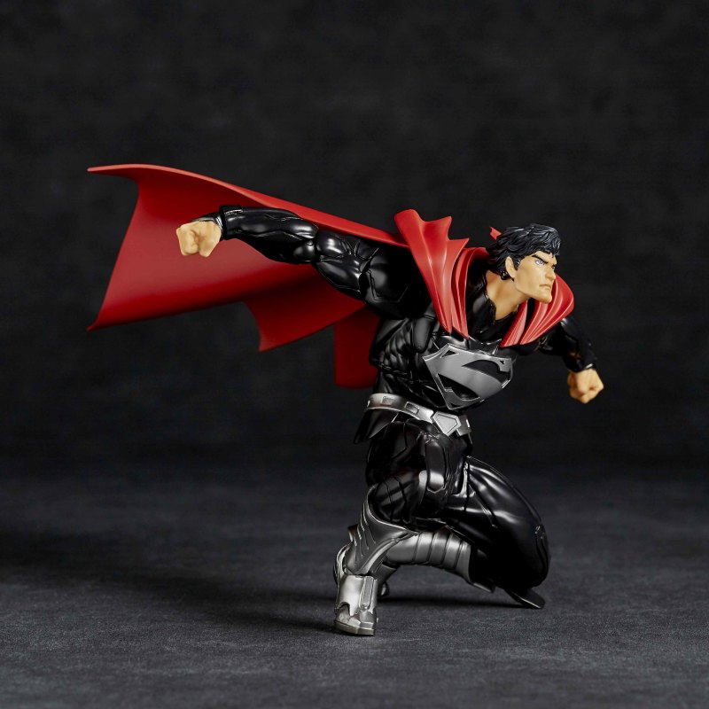 新色上陣更顯鋼鐵意志！海洋堂 Amazing Yamaguchi 系列 027EX 超人 原創黑色版