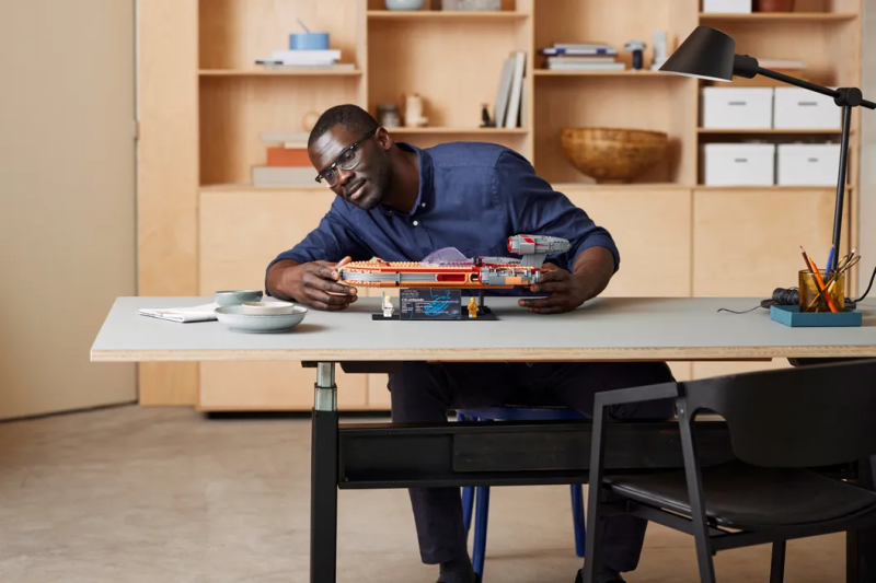 LEGO 75341《曙光乍現》路克·天行者的 X-34陸行艇（Luke Skywalker’s Landspeeder）