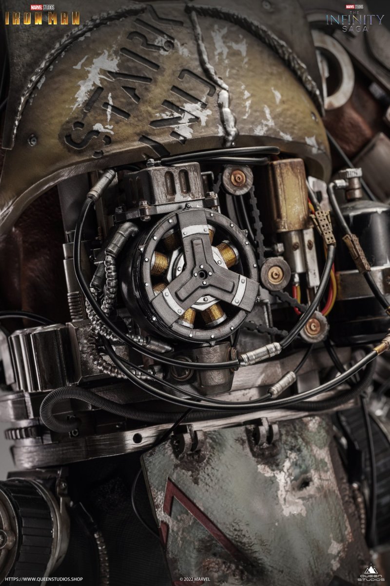 Queen Studios《鋼鐵人》鋼鐵人馬克1(Iron Man Mark 1)1/4 比例全身雕像 細緻工藝逼真再現鋼鐵人原點!