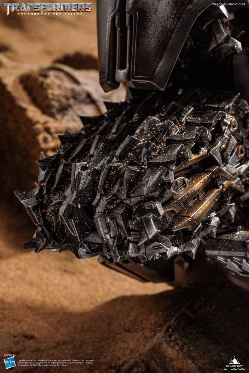 Queen Studios《變形金剛：復仇之戰》天火柯博文大戰密卡登（Jetpower Optimus Prime VS Megatron）場景雕像