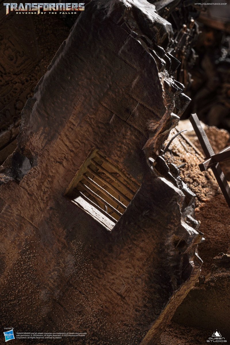 Queen Studios《變形金剛：復仇之戰》天火柯博文大戰密卡登（Jetpower Optimus Prime VS Megatron）場景雕像