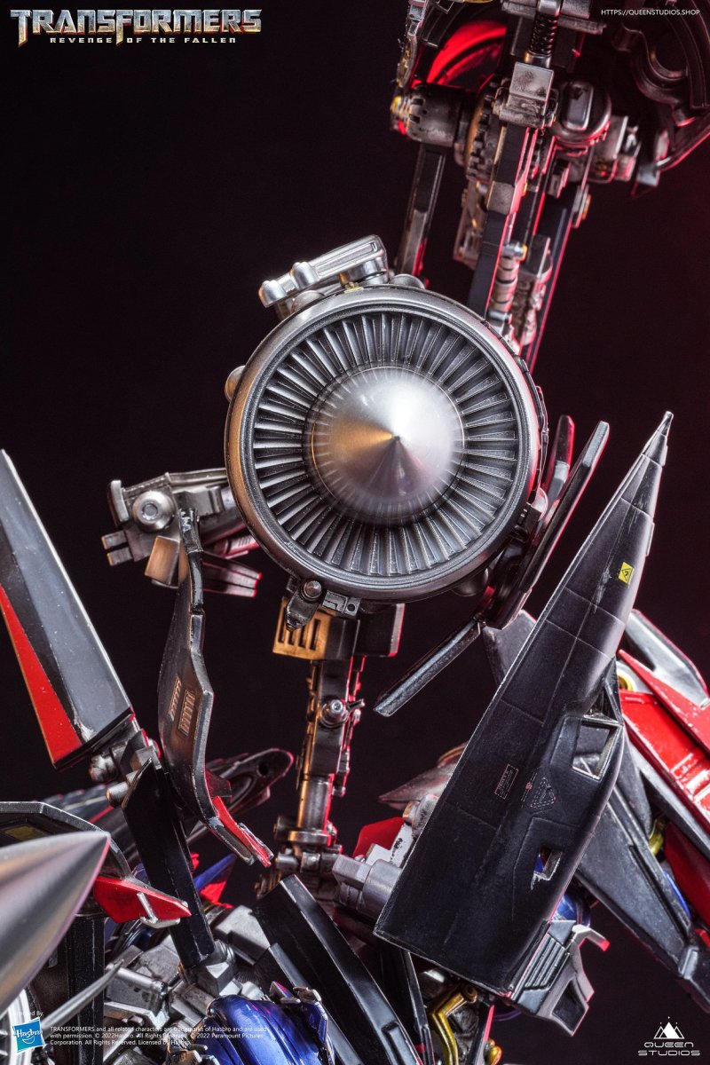 Queen Studios《變形金剛：復仇之戰》天火柯博文大戰密卡登（Jetpower Optimus Prime VS Megatron）場景雕像