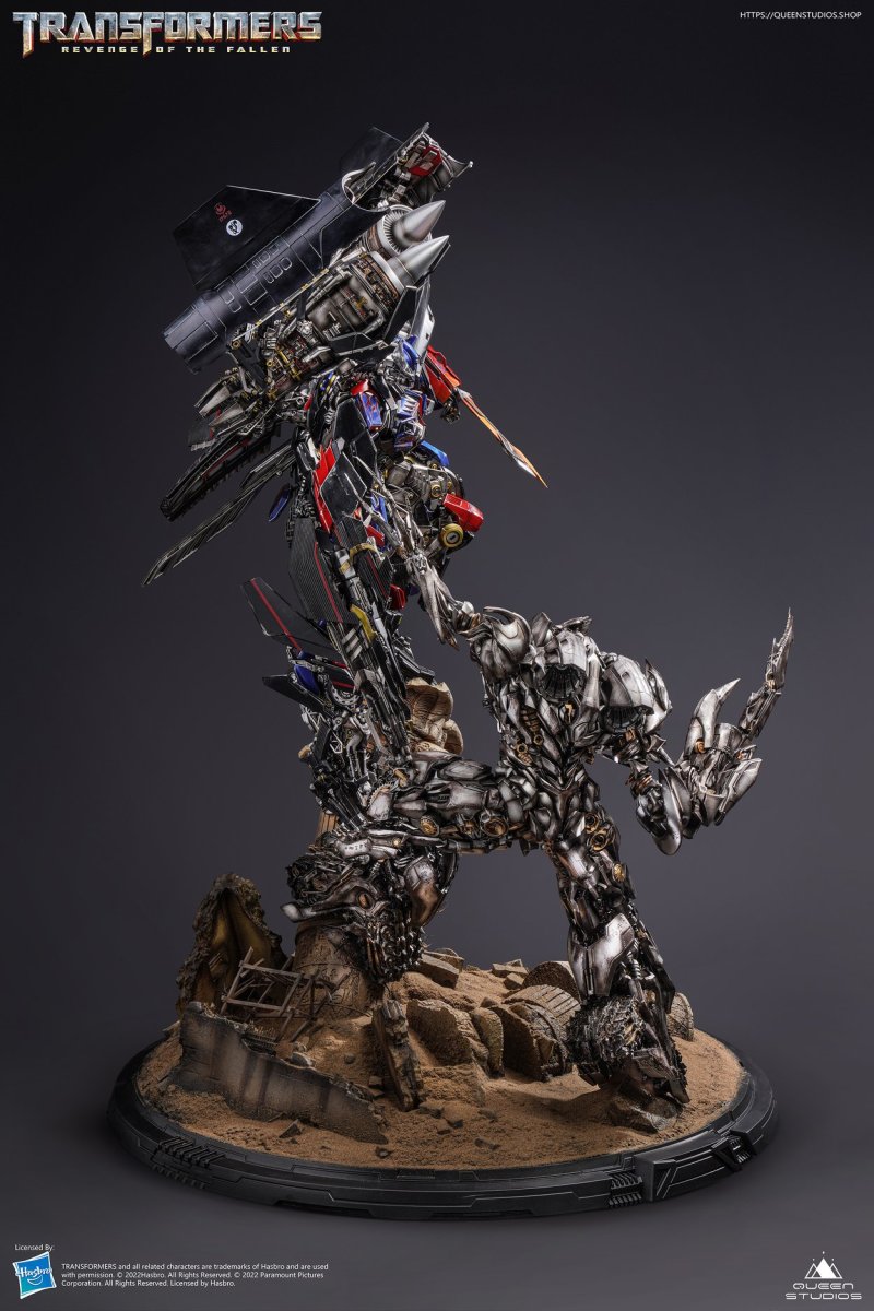 Queen Studios《變形金剛：復仇之戰》天火柯博文大戰密卡登（Jetpower Optimus Prime VS Megatron）場景雕像